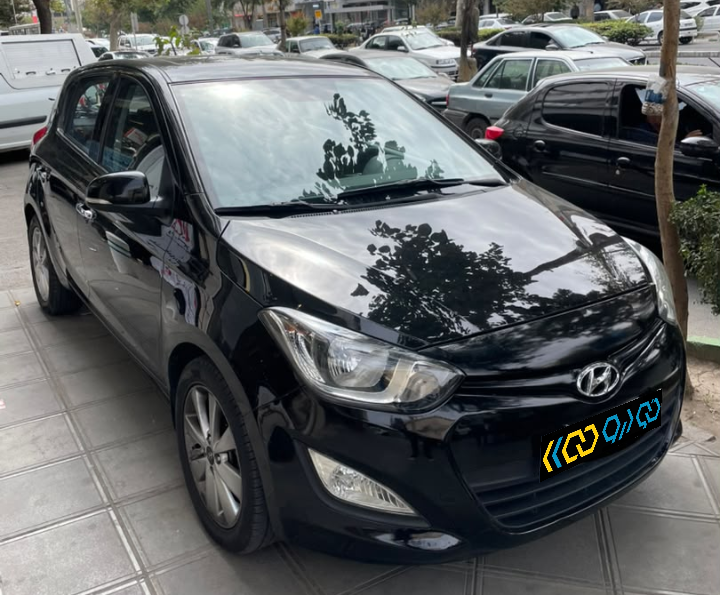 i20